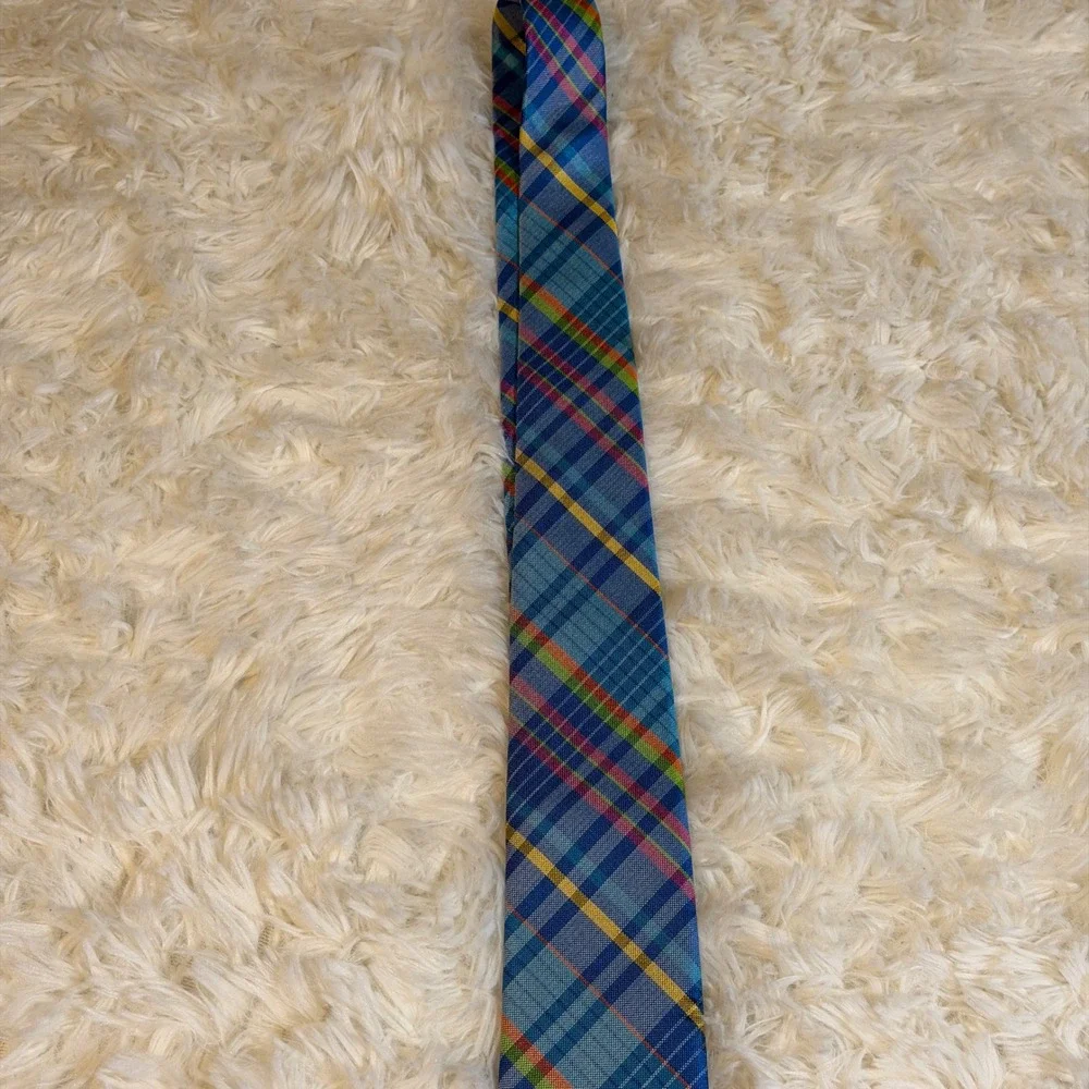IZOD Necktie Mens Blue Plaid‎ 100% Silk 60